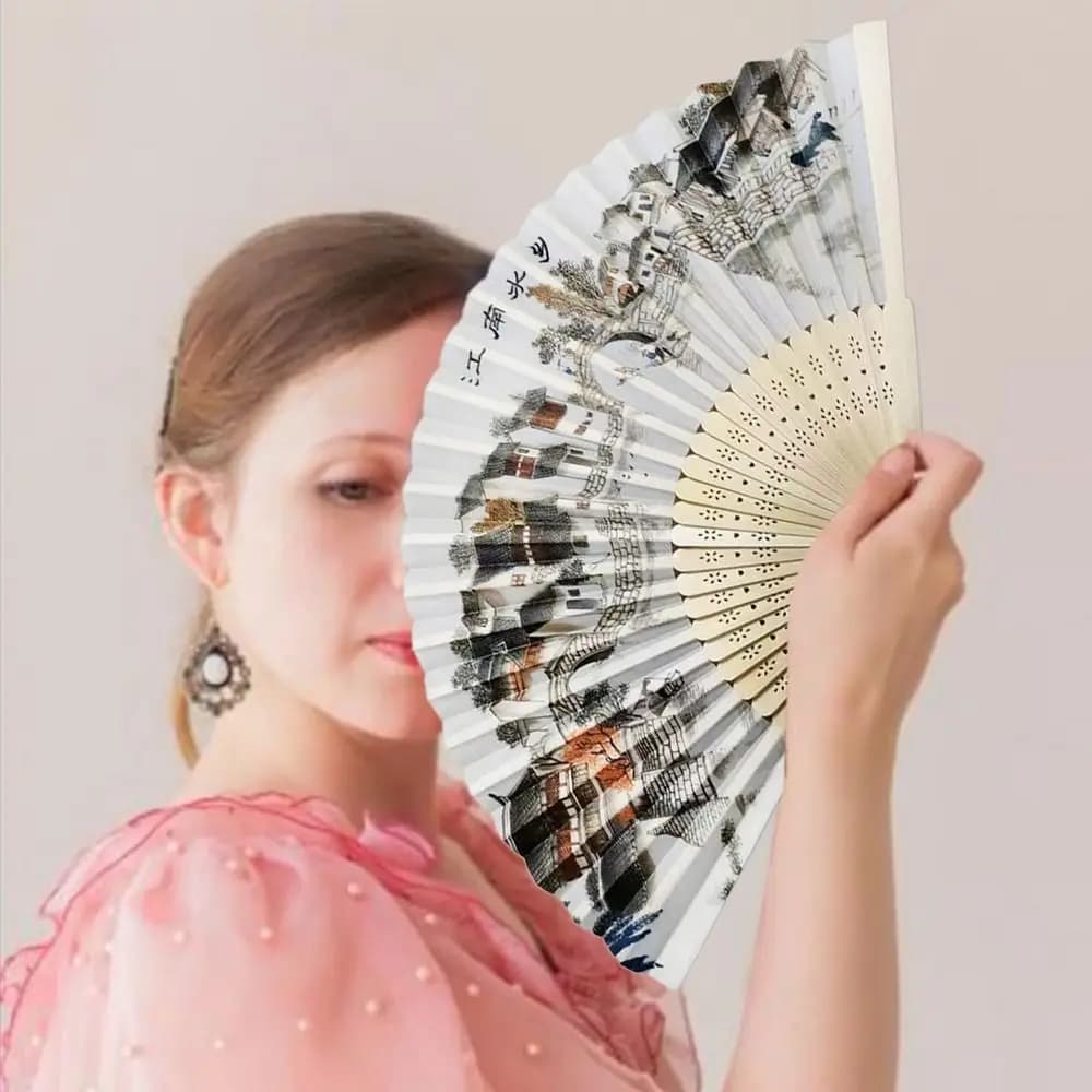 ヴィンテージ扇子でサウナを楽しむ